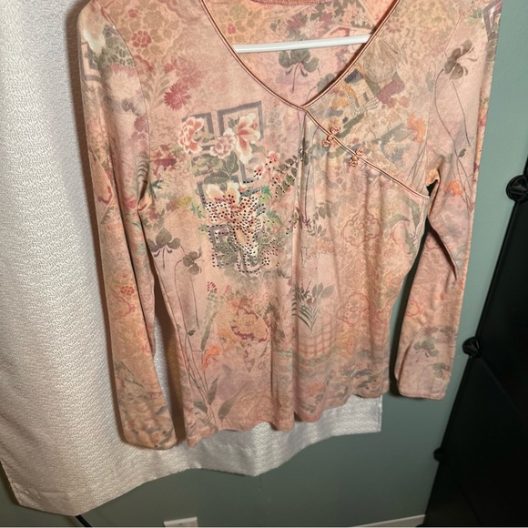 Floral Pink Women's Top - Picture 2 of 5